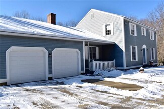 200 Joe Sarle Rd, Chepachet, RI 02814