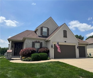 4204 SW Duck Pond Dr, Lees Summit, MO 64082