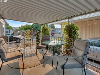 2902 E 2nd St Unit 79, Newberg, OR 97132