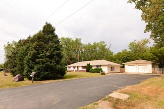 1802 Avenue Q, Carter Lake, IA 51510