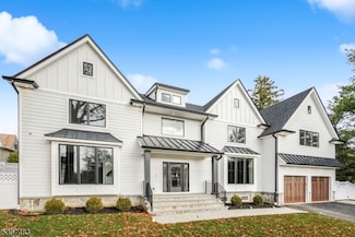 48 Grant Ave, East Hanover, NJ 07936