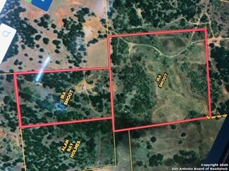 3249 Fm 1107, Stockdale, TX 78160