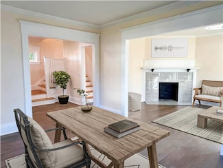 84 Maple Ave, West Warwick, RI 02893