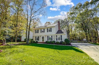 2507 Lawton Bluff Rd, Charlotte, NC 28226