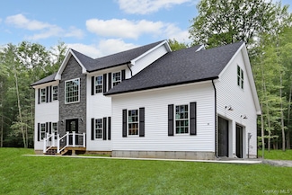 24 Forest Hills Ln, Otisville, NY 10963