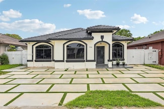 7754 NW 201st Terrace, Hialeah, FL 33015