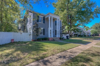 421 Stephenson St, Shreveport, LA 71104