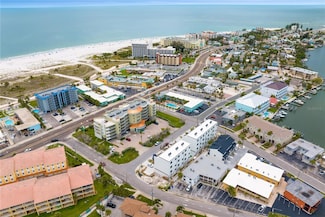 11605 1st St E Unit 5, Treasure Island, FL 33706