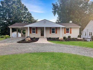 1337 Westover Dr, Danville, VA 24541