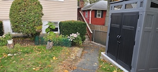 129 Madison Ave Unit 2, Arlington, MA 02474