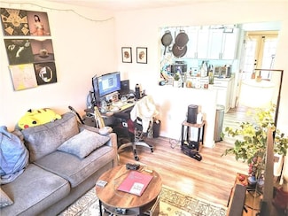 84 Tell St Unit 4A, Providence, RI 02909