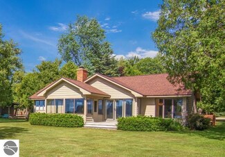 3796 E Duck Lake Rd, Grawn, MI 49637