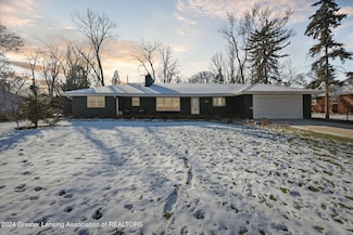 1511 Hitching Post Rd, East Lansing, MI 48823