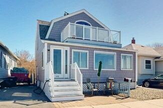 106 Grand View Ave, Winthrop, MA 02152