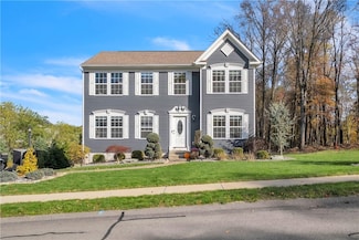 2013 Casey Dr, Aliquippa, PA 15001