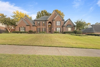 8799 Featherleigh Ln, Germantown, TN 38138