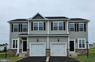 3798 Castle Dr, Dover, PA 17315