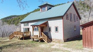 10 Apache Canyon Rd, Mayhill, NM 88339