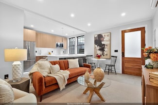 31 Bayview Ave Unit 3, Jersey City, NJ 07305