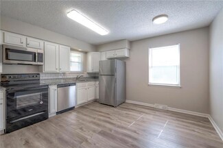 8915 E 89th St, Kansas City, MO 64138