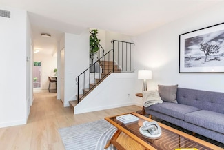 1265 Essex St Unit 6, San Diego, CA 92103