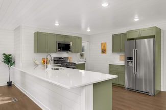 15240 Kangaroo St NW, Anoka, MN 55303