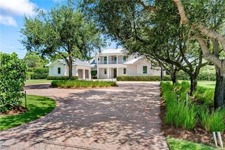 171 North St, Naples, FL 34108