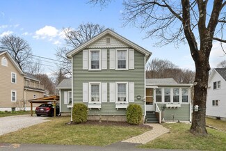 22 High St, Lee, MA 01238