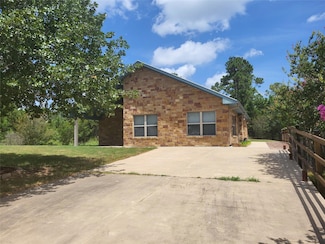 236 Makaha Dr, Bastrop, TX 78602