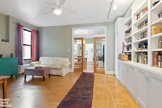 109 Seaman Ave Unit 4A, New York, NY 10034