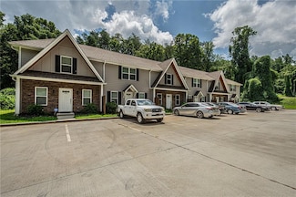 502 Wimpy Mill Rd, Dahlonega, GA 30533