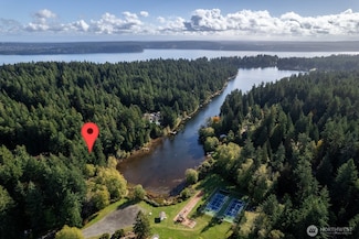 11104 Matthews Way, Anderson Island, WA 98303