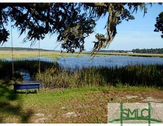 222 Rose Dhu Rd, Savannah, GA 31419