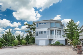 861 Dune Rd, Westhampton Beach, NY 11978