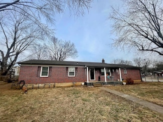 407 S Wood Ave, Fredericktown, MO 63645