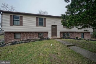 518 4th St, Atco, NJ 08004