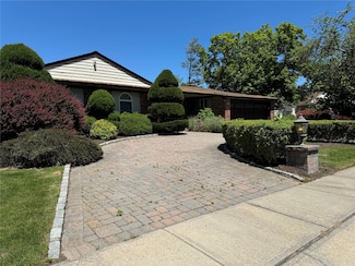 61 John St, Port Jefferson Station, NY 11776