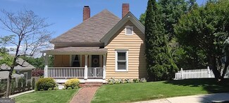 2897 Macaw St NW, Atlanta, GA 30318