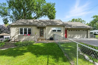 685 49th Ave NE, Columbia Heights, MN 55421