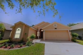 9852 Laurel Ledge Dr, Riverview, FL 33569