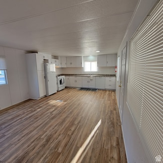 5648 S 1150 W Unit 41, Ogden, UT 84405