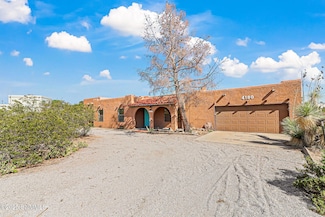 4180 Tellbrook Rd, Las Cruces, NM 88011