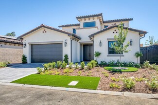 11096 N El Encanto Ln, Fresno, CA 93730
