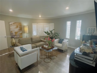 8101 Harding Ave, Miami Beach, FL 33141
