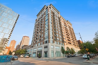 849 N Franklin St Unit 822, Chicago, IL 60610