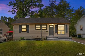 368 Cameron Rd, Saint Louis, MO 63137