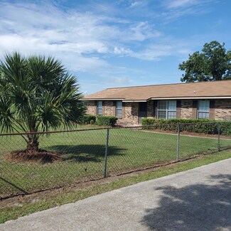 5343 7th St, Malone, FL 32445