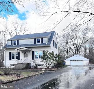 13 Featherbed Ln Unit 2, Hopewell, NJ 08525