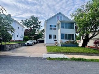 114 Brandon Rd, Cranston, RI 02910