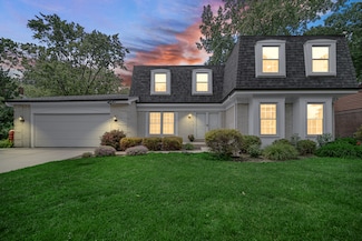 1320 Wessling Dr, Northbrook, IL 60062